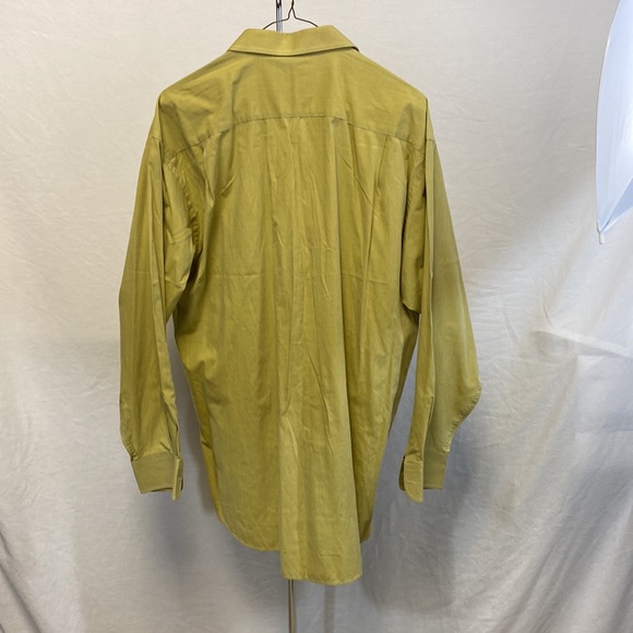 Luigi Botto 16-1/2 Men’s Olive Shirt - Picture 4 of 4